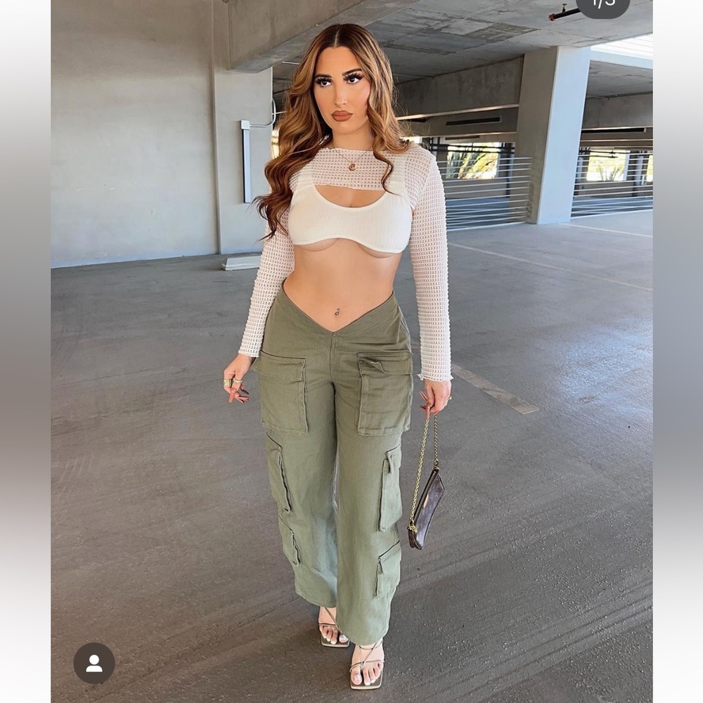 Cargo V low rise pants